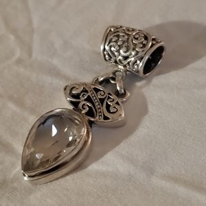 Gorgeous 925 silver pendent.